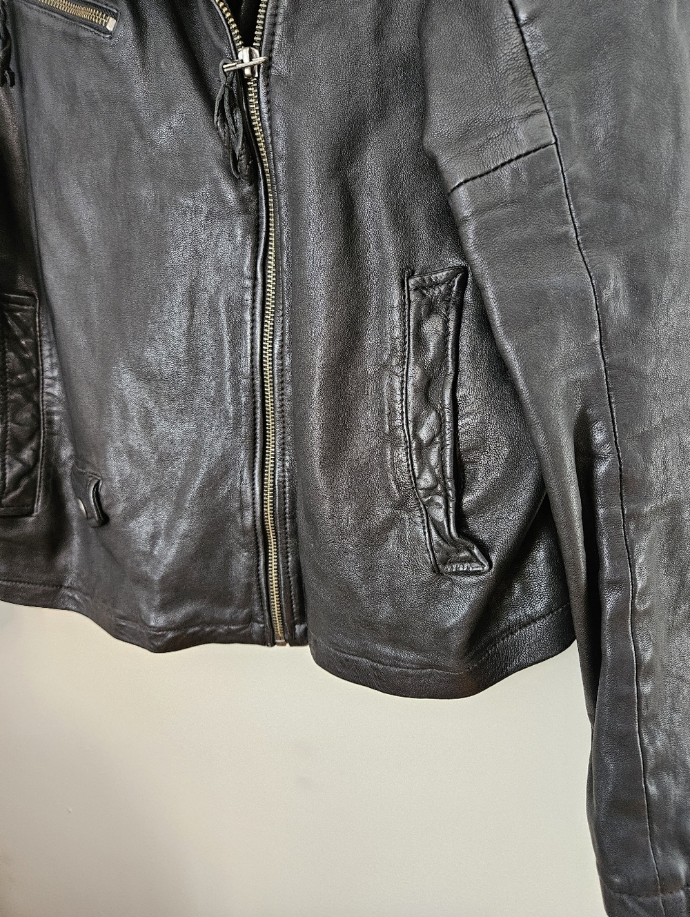 Treasure & Bond Black Leather Moto Jacket Zip Front Neutral Classic Bikercore - Picture 4 of 13